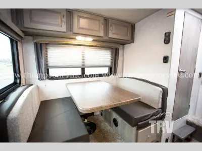 2027 Northwood Mfg Arctic Fox Camper 865 photo 7