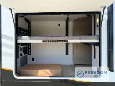 2027 Ember E-Series 22ETS photo 15