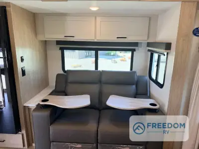 2027 Ember E-Series 22ETS photo 27