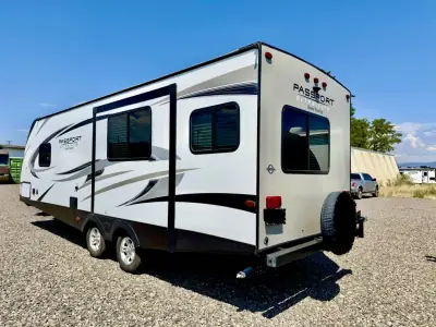 2018 Keystone PASSPORT 2520RLWE photo 3