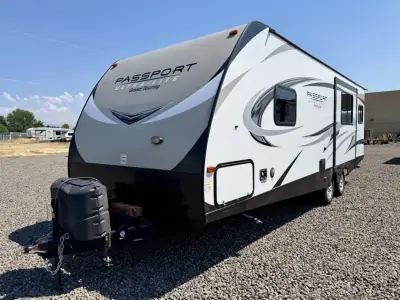 2018 Keystone PASSPORT 2520RLWE photo 2