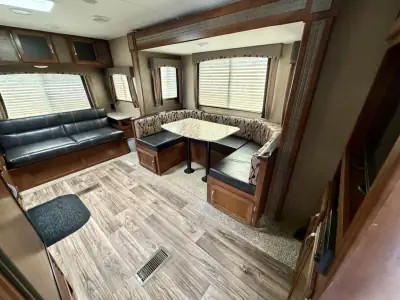 2018 Keystone PASSPORT 2520RLWE photo 5
