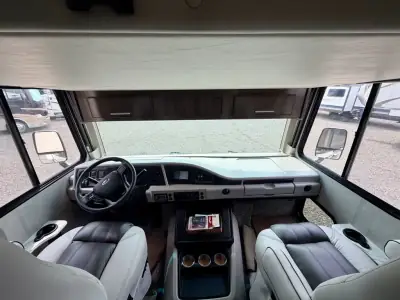 2022 Holiday Rambler ADMIRAL 28A photo 6