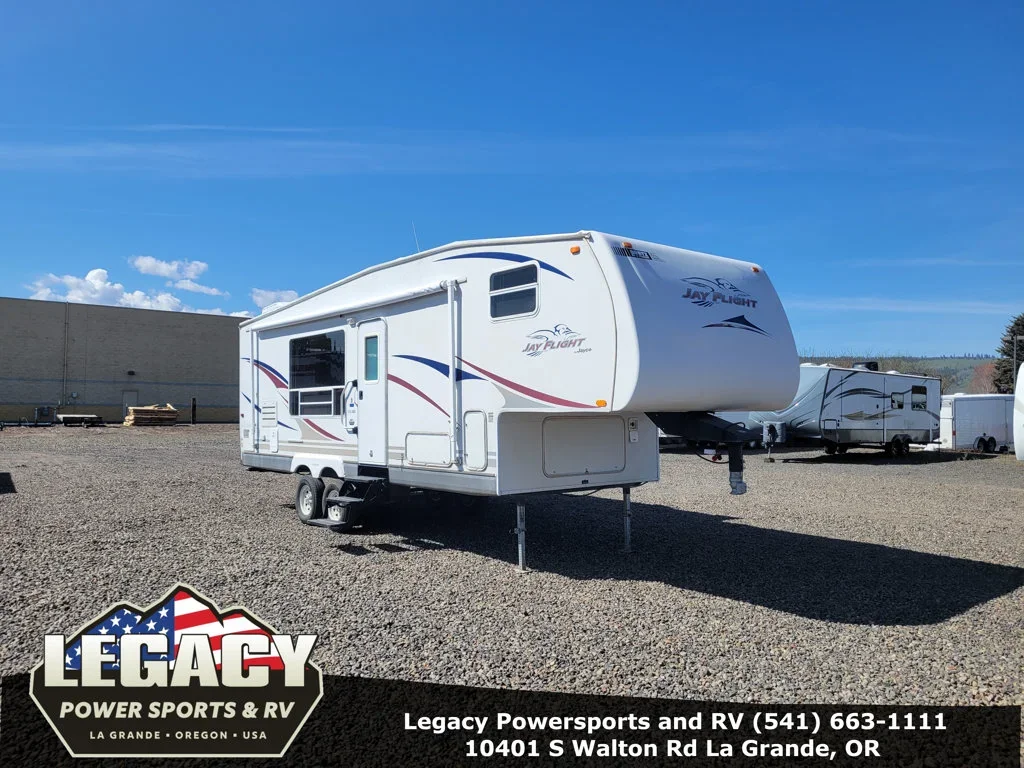 2006 Jayco JAYFLIGHT 27.5 RKS exterior