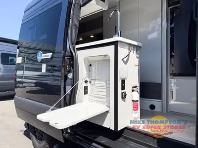 2026 Thor Motor Coach Sanctuary photo 8