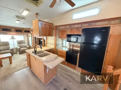 2007 Forest River Cedar Creek 37 CKQS photo 8