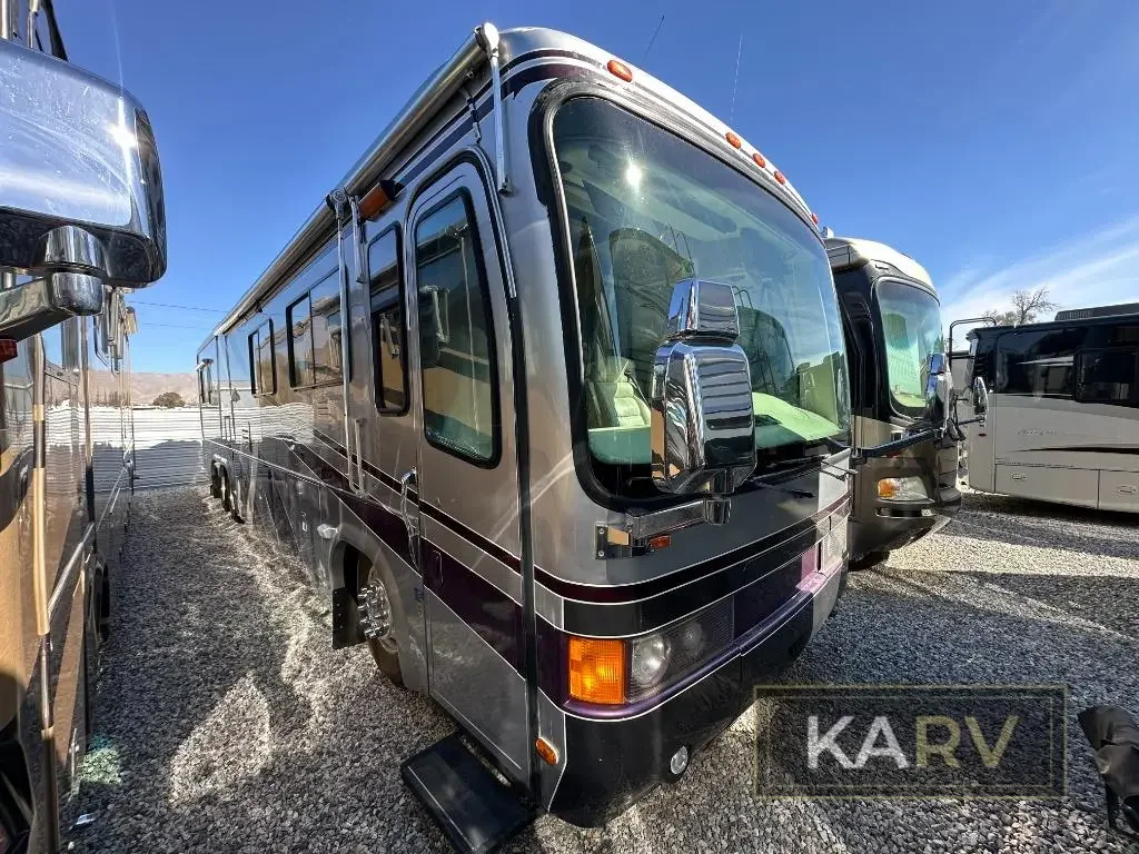 2000 Monaco Monaco Signature Admiral 40 exterior