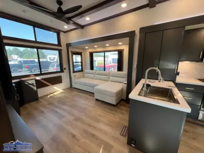 2026 Forest River Cedar Creek Cottage Fifth Wheels 412FWC photo 7