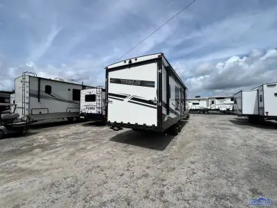 2024 Heartland Torque T2914 Limiter photo 4