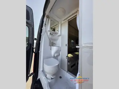2026 Thor Motor Coach Sanctuary photo 30