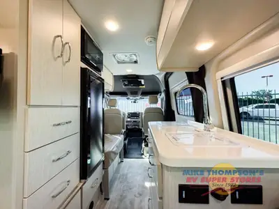 2026 Thor Motor Coach Sanctuary photo 18
