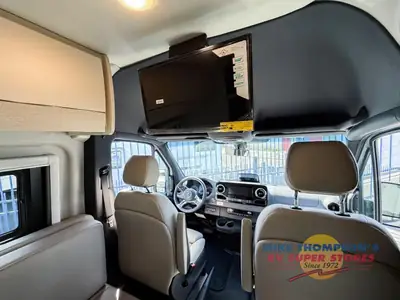 2026 Thor Motor Coach Sanctuary photo 11