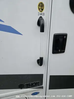 2026 Thor Motor Coach Compass AWD 24KB photo 4