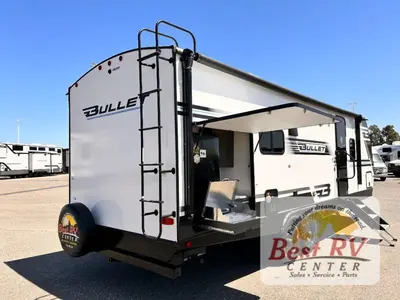2025 Keystone Bullet Crossfire photo 4