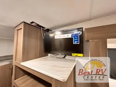 2024 Venture RV Sonic photo 33