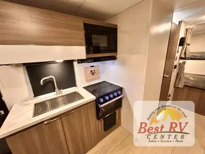 2024 Venture RV Sonic photo 29