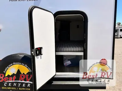 2027 Forest River R-POD photo 6