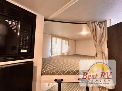 2027 Forest River R-POD photo 33