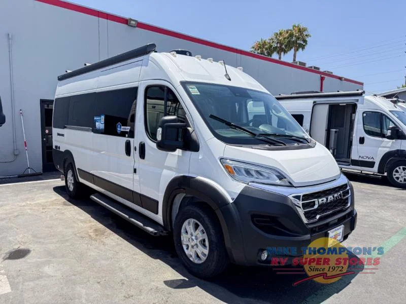 2026 Thor Motor Coach Sequence exterior