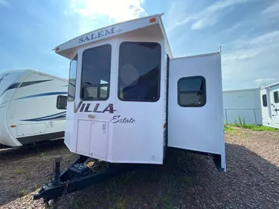 Used 2012 Forest River Salem Villa Estate 392FLFB