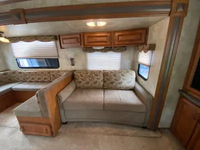 2013 Keystone Laredo Super Lite photo 28