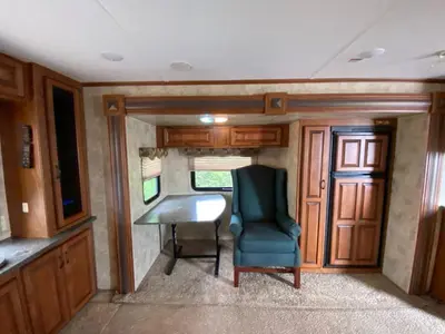 2013 Keystone Laredo Super Lite photo 14