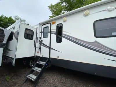 2013 Keystone Laredo Super Lite photo 5