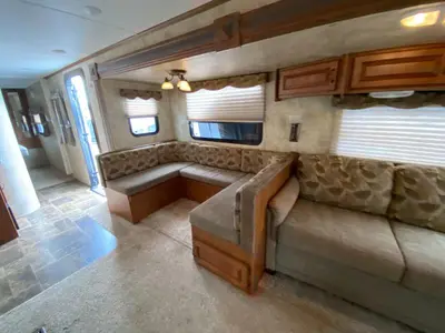 2013 Keystone Laredo Super Lite photo 29