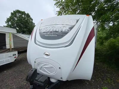 2013 Keystone Laredo Super Lite photo 2