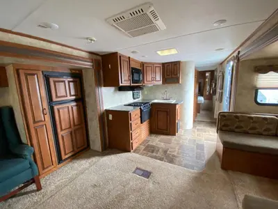 2013 Keystone Laredo Super Lite photo 15