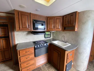 2013 Keystone Laredo Super Lite photo 16