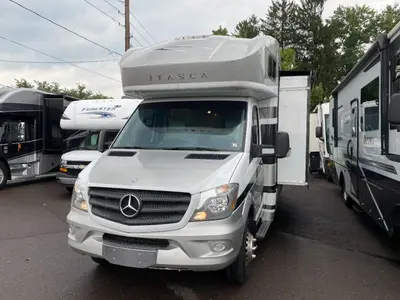 Used 2015 Itasca Navion 24M