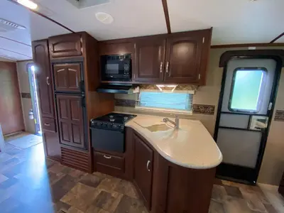 2015 Keystone Outback photo 18