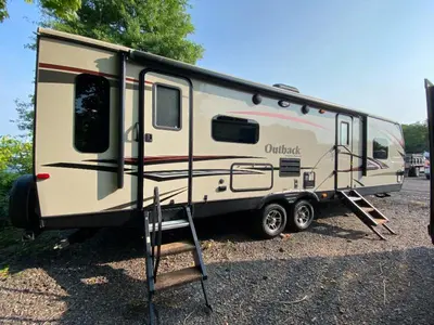2015 Keystone Outback photo 7