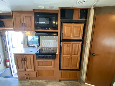 2016 Forest River Sunseeker photo 18