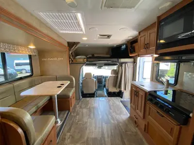 2016 Forest River Sunseeker photo 39