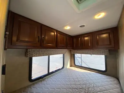 2016 Forest River Sunseeker MBS photo 32