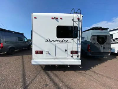 2016 Forest River Sunseeker MBS photo 10