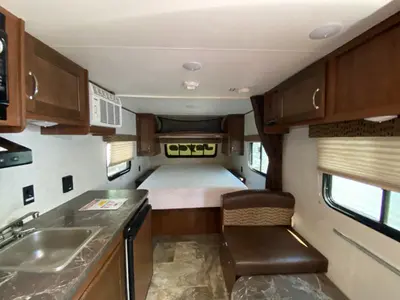 2017 Jayco Jay Flight SLX photo 12
