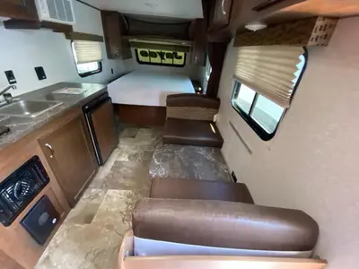 2017 Jayco Jay Flight SLX photo 11