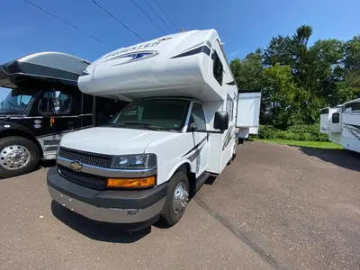 2019 Forest River Forester LE photo 4