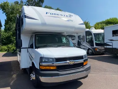 2019 Forest River Forester LE photo 3