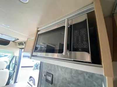 2019 Hymer Aktiv photo 22