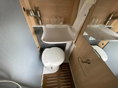 2019 Hymer Aktiv photo 27