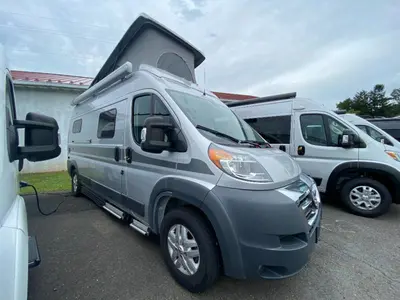 2019 Hymer Aktiv photo 9