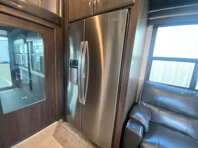 2019 Jayco Seismic photo 24
