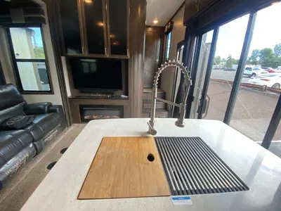 2019 Jayco Seismic photo 19