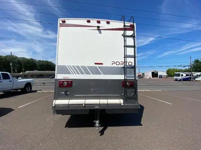 2020 Winnebago Porto photo 7