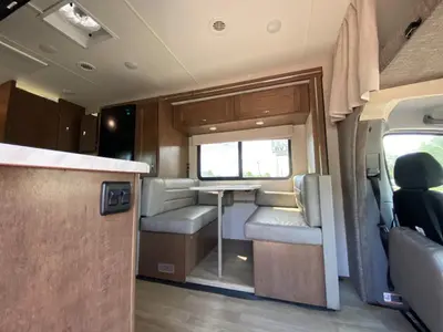 2020 Winnebago Porto photo 11