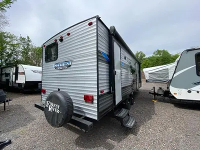 2021 Forest River Salem Cruise Lite photo 9